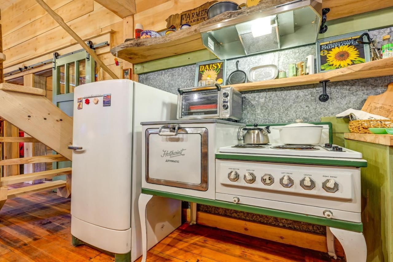 Enchanting Creekside Cabin Near Kings Canyon Park! Badger Екстер'єр фото