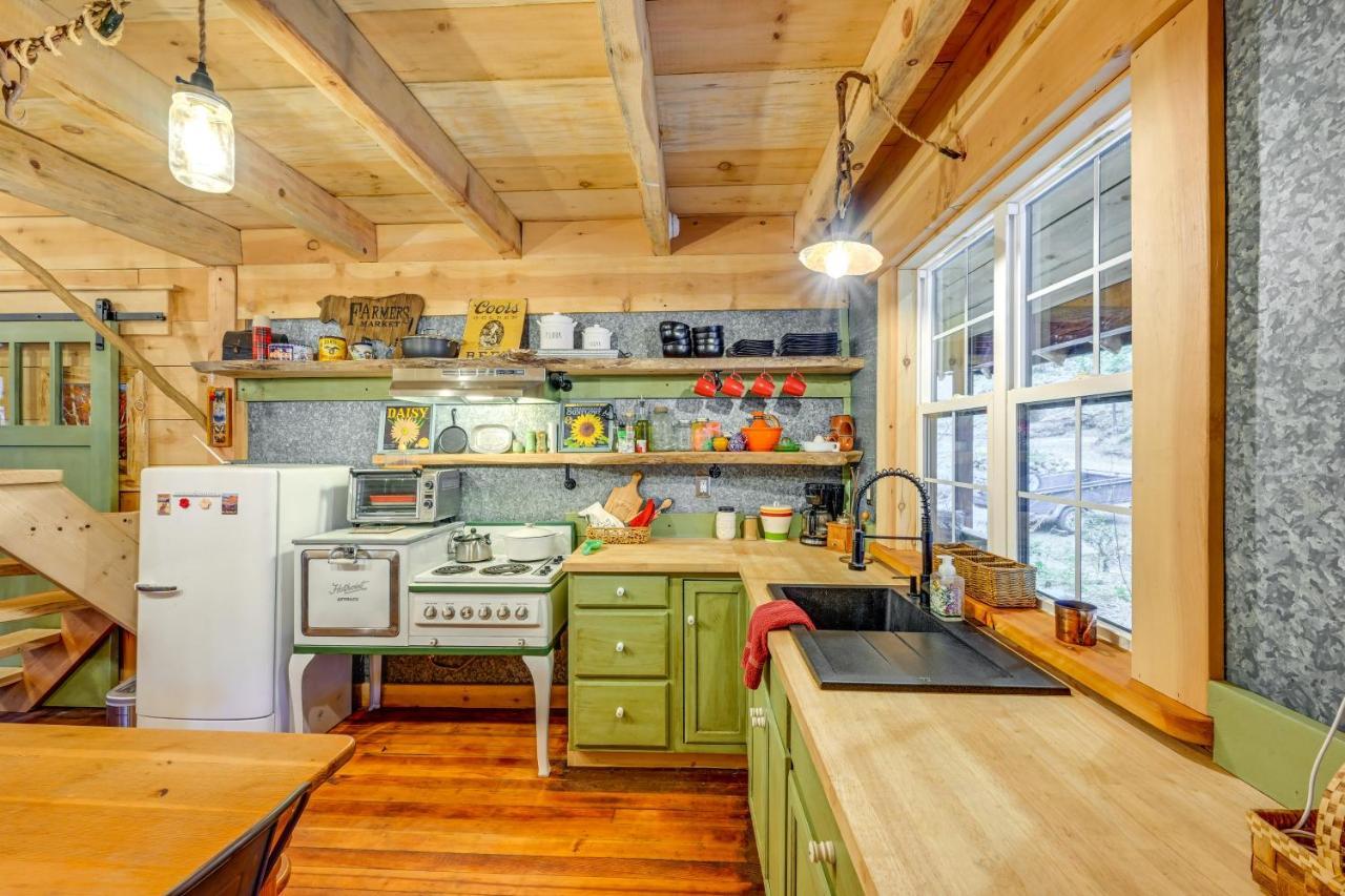 Enchanting Creekside Cabin Near Kings Canyon Park! Badger Екстер'єр фото